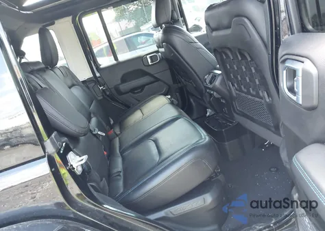 2021 Jeep Wrangler Unlimited Unlimited Rubicon 4X4 из США, поврежденный, VIN 1C4JJXR65MW765628